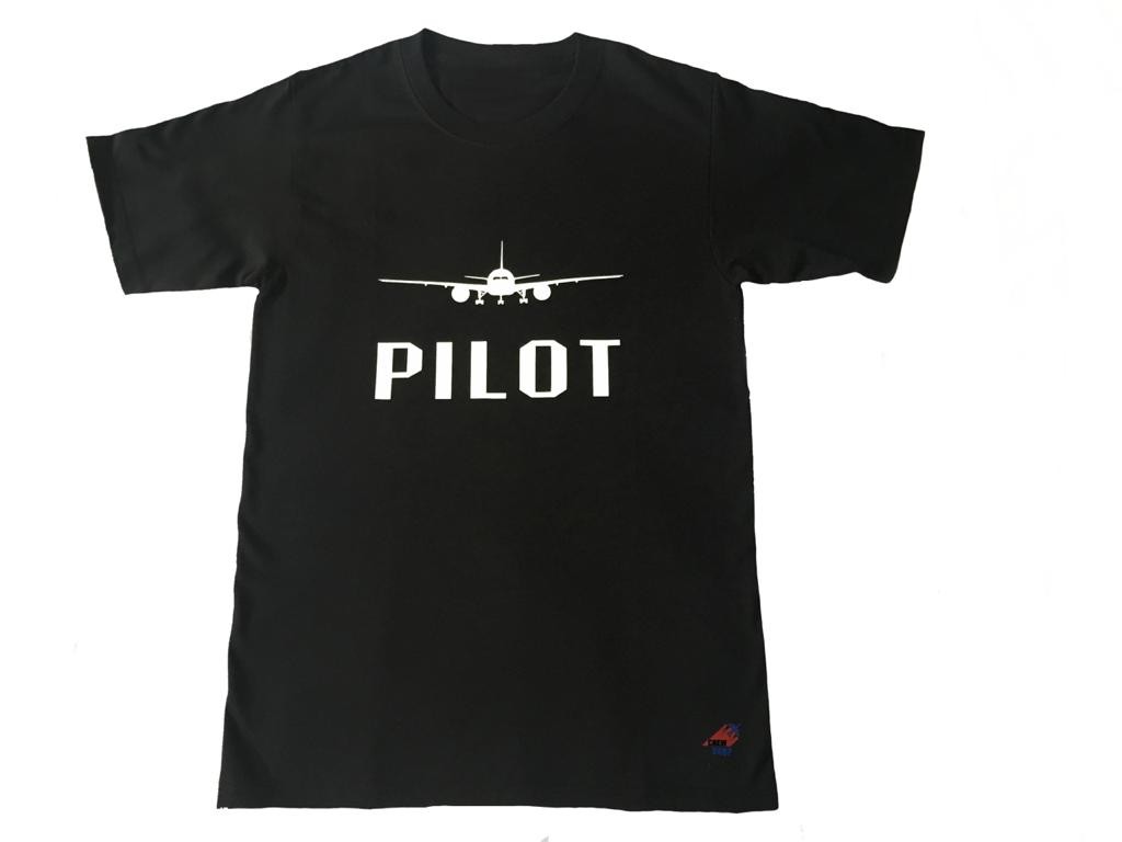 Playera estampada PIlot.